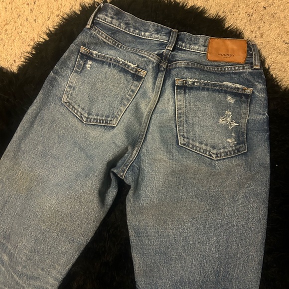 Moussy Vintage Straight Leg Jeans in Mid Blue Distressed Denim - Picture 10 of 16